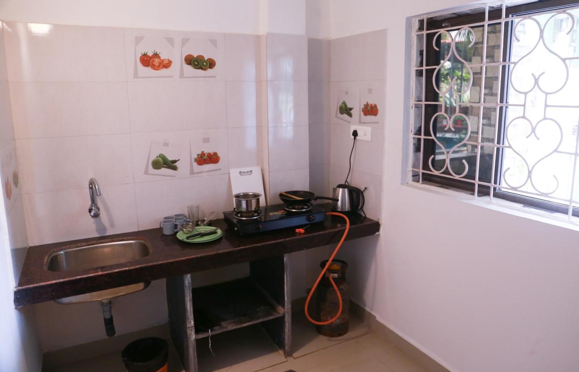 Kumbaya Beachside Hostel & Apartments At Arambol Beach Esterno foto